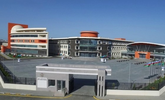 Bakı Ali Neft Məktəbi