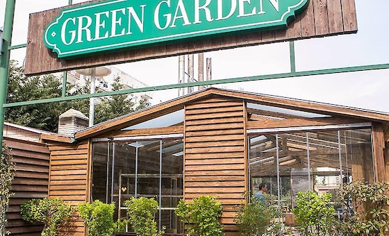 Green Garden 145